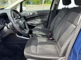 Ford EcoSport (2020) thumbnail 4