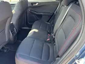 Ford Kuga (2023) thumbnail 14