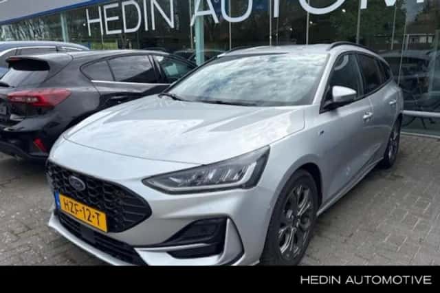 Ford Focus (2025) thumbnail 1