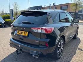 Ford Kuga (2021) thumbnail 2