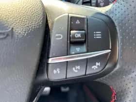 Ford Kuga (2021) thumbnail 17