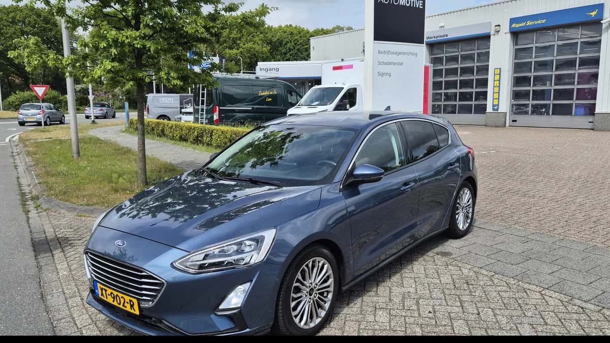 Ford Focus (2019) — foto 1