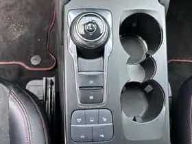 Ford Kuga (2023) thumbnail 11