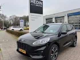 Ford Kuga (2023) thumbnail 23