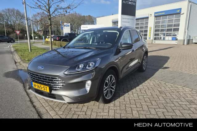 Ford Kuga (2020) thumbnail 1