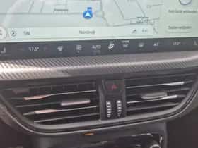 Ford Kuga (2024) thumbnail 2