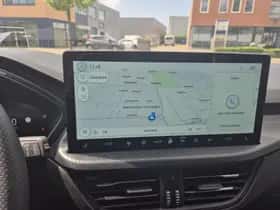 Ford Kuga (2024) thumbnail 5