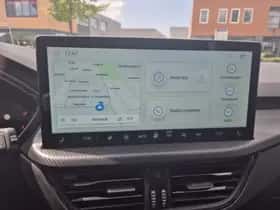 Ford Kuga (2024) thumbnail 7