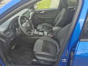 Ford Kuga (2024) thumbnail 14