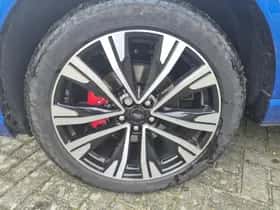 Ford Kuga (2024) thumbnail 3
