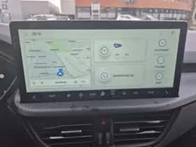 Ford Kuga (2024) thumbnail 7