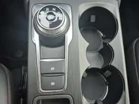 Ford Kuga (2024) thumbnail 10