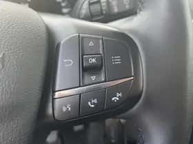 Ford Focus (2022) thumbnail 16