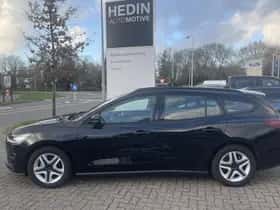 Ford Focus (2022) thumbnail 7