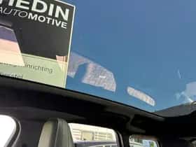 Ford Explorer (2025) thumbnail 5