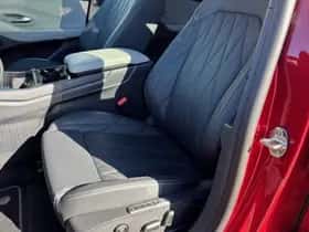 Ford Explorer (2025) thumbnail 9