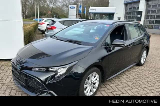 Toyota Corolla (2025) thumbnail 1