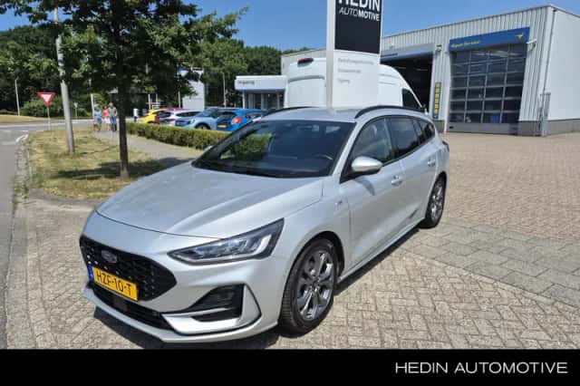 Ford Focus (2025) thumbnail 1