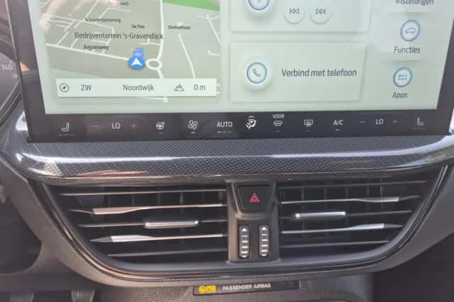 Ford Focus (2025) thumbnail 5