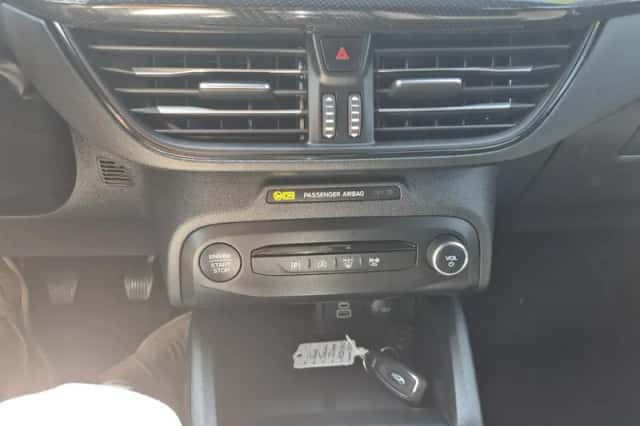Ford Focus (2025) thumbnail 6