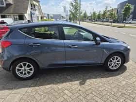 Ford Fiesta (2021) thumbnail 21