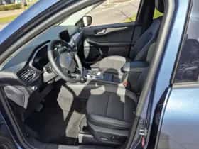 Ford Kuga (2022) thumbnail 15