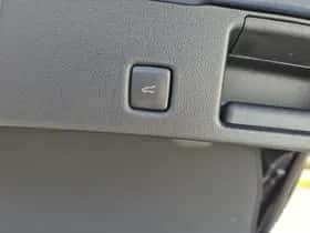 Ford Kuga (2022) thumbnail 24