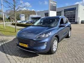 Ford Kuga (2022) thumbnail 32