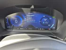 Ford Kuga (2022) thumbnail 10