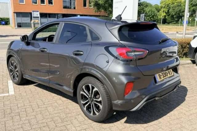 Ford Puma (2021) thumbnail 2