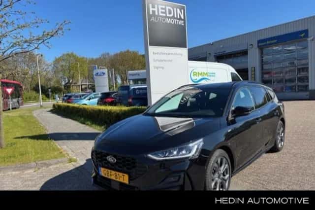 Ford Focus (2024) thumbnail 1
