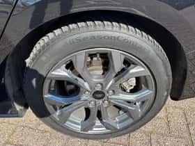 Ford Focus (2024) thumbnail 4