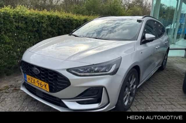 Ford Focus (2025) thumbnail 1