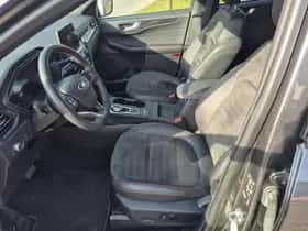 Ford Kuga (2022) thumbnail 12