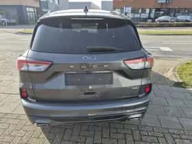 Ford Kuga (2022) thumbnail 4