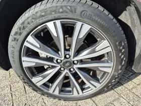Ford Kuga (2022) thumbnail 8