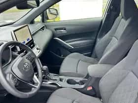 Toyota Corolla (2025) thumbnail 3