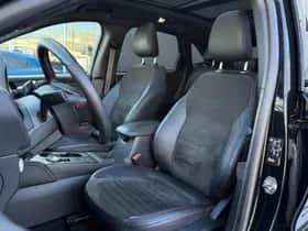Ford Kuga (2023) thumbnail 15