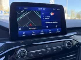 Ford Kuga (2023) thumbnail 23