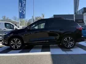 Ford Kuga (2023) thumbnail 37