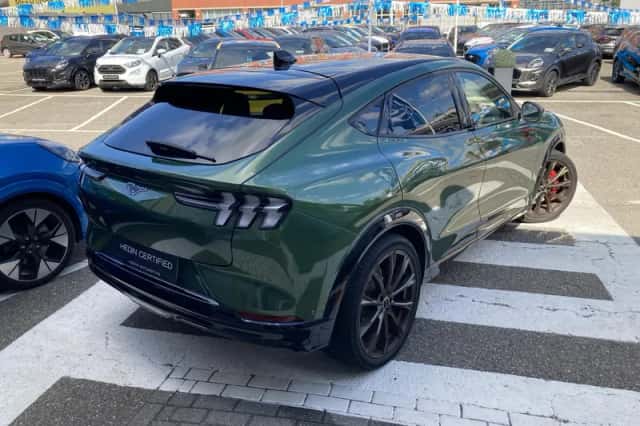 Ford Mustang Mach-E (2025) thumbnail 2