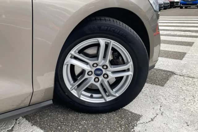 Ford Focus (2019) thumbnail 5