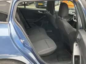 Ford Focus (2023) thumbnail 20