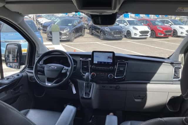 Ford Transit Custom (2023) thumbnail 3