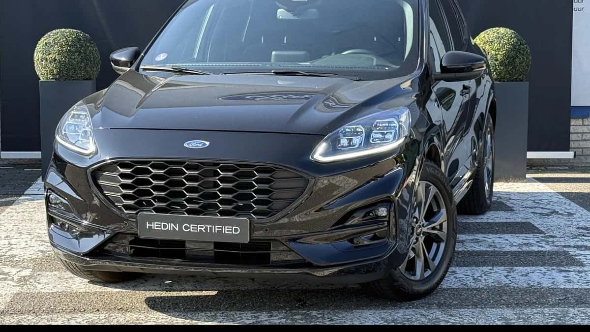 Ford Kuga (2021) — foto 1