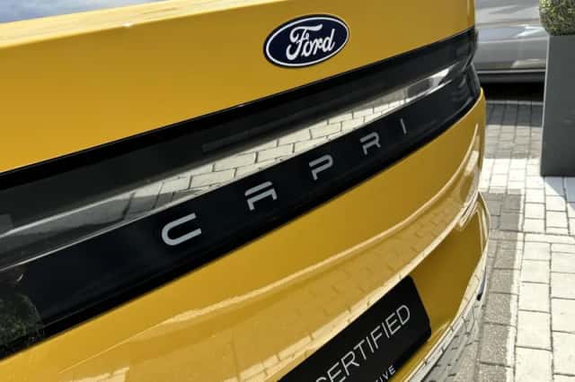 Ford Capri (2024) thumbnail 6