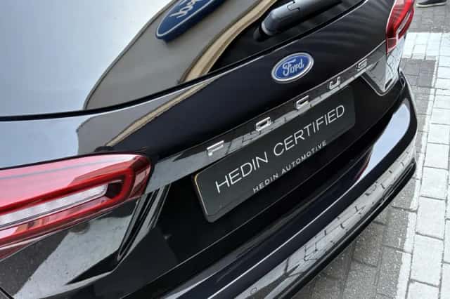 Ford Focus (2025) thumbnail 6