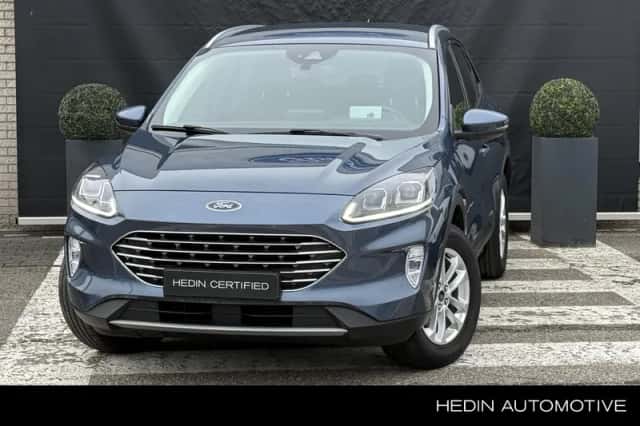 Ford Kuga (2022) thumbnail 1