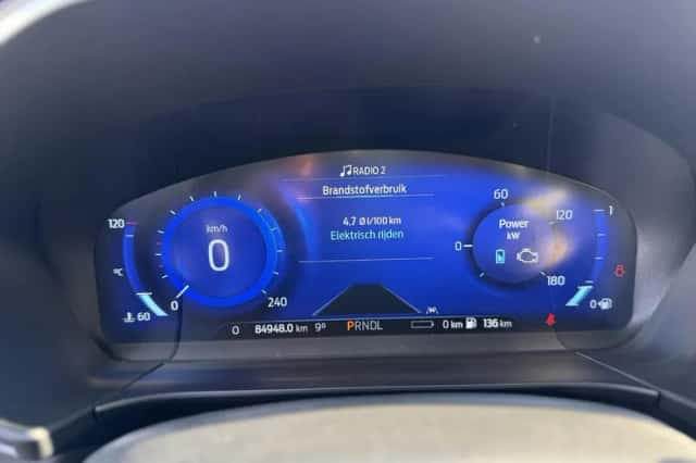 Ford Kuga (2022) thumbnail 18