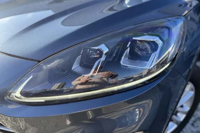 Ford Kuga (2022) thumbnail 25